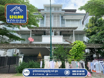 Twin Villa for Sale! Borey Peng Huot (598)